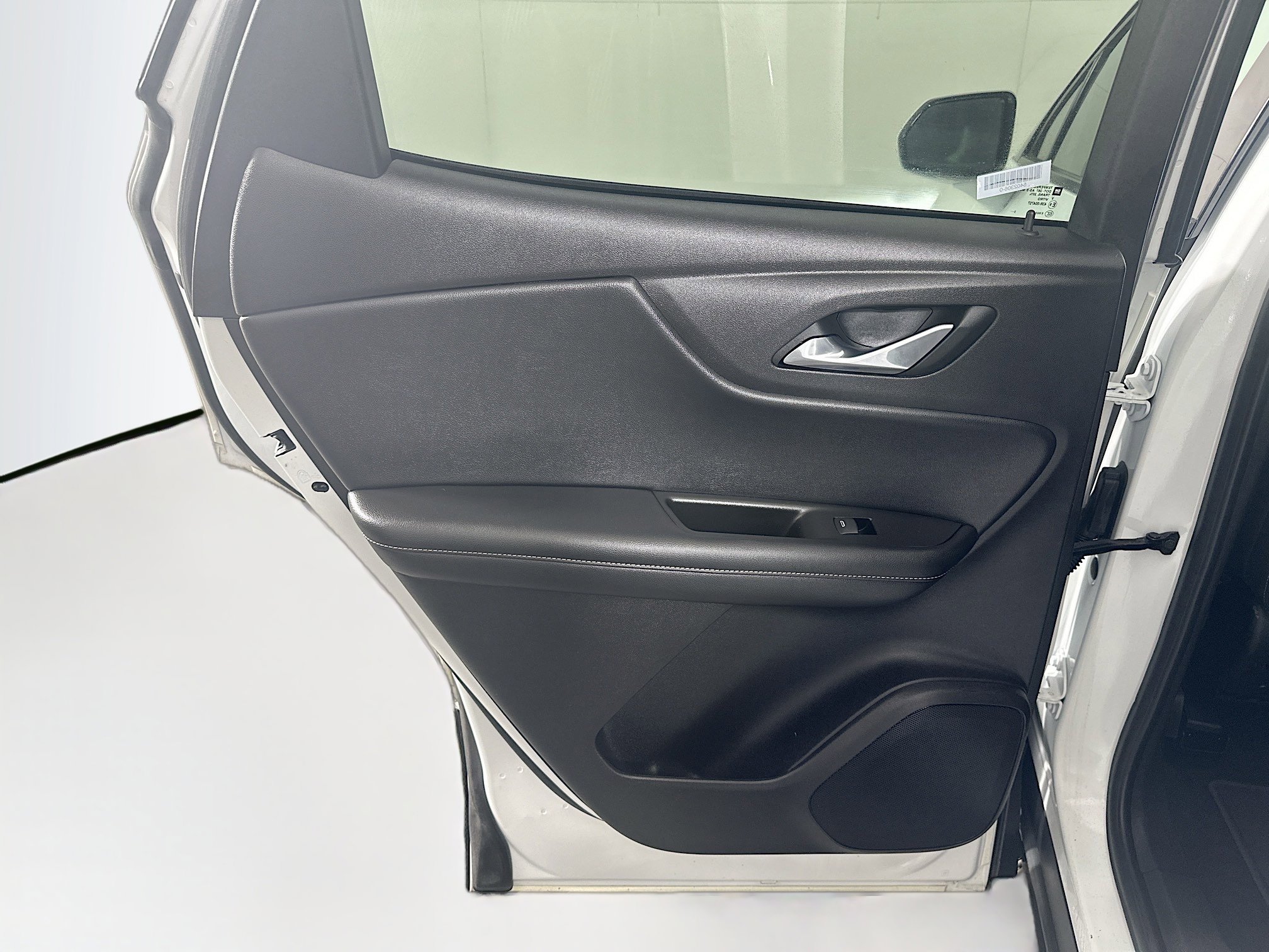 Used 2024 Chevrolet Blazer LT image 25