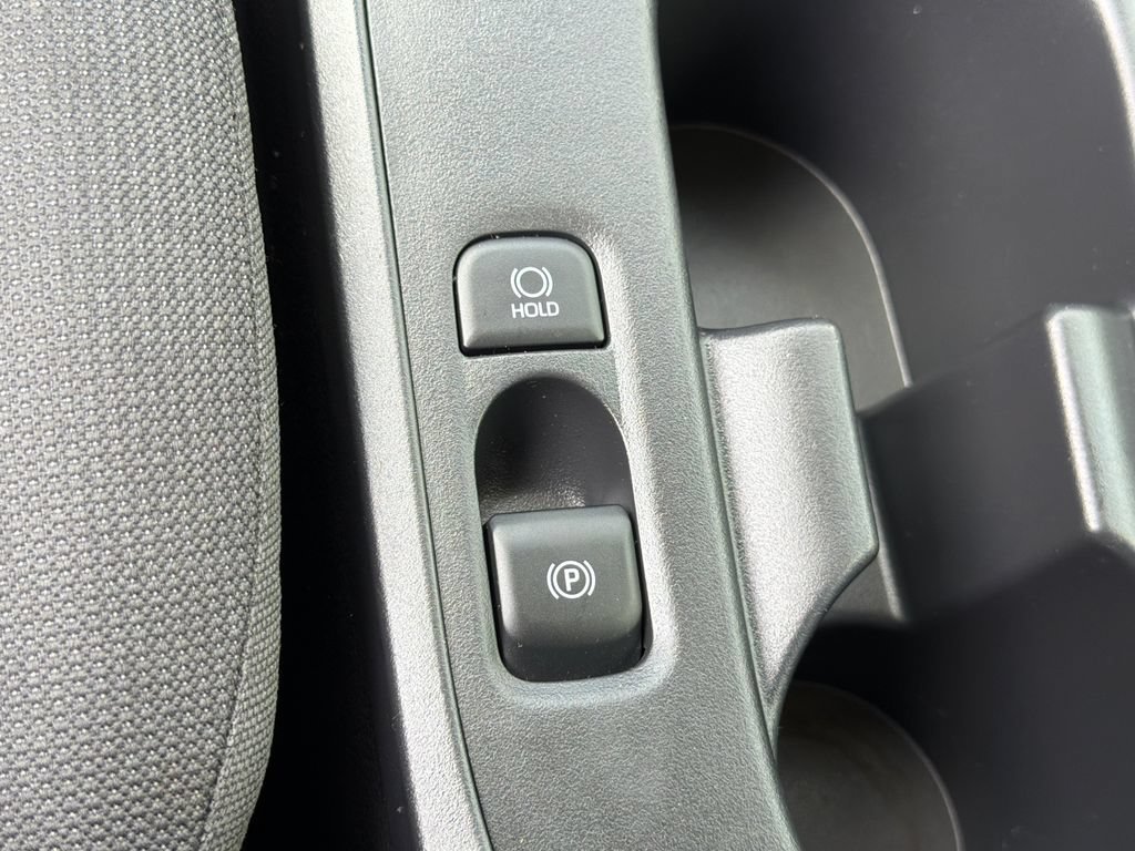 Used 2026 Toyota Corolla LE FWD image 31