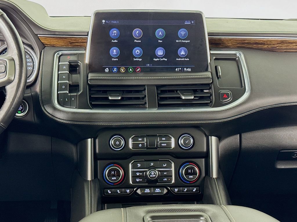 Used 2021 Chevrolet Suburban Premier w/ Premium Package AWD/4WD image 15