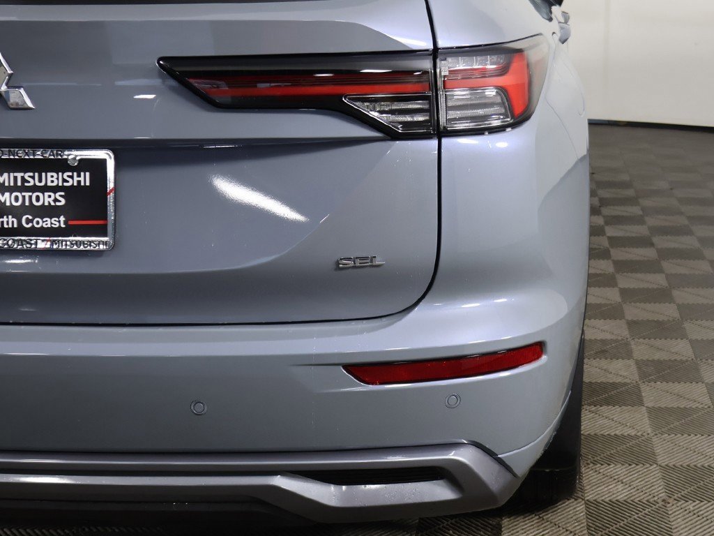 New 2026 Mitsubishi Outlander SEL image 21