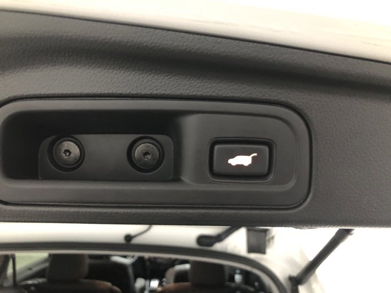 Used 2022 Honda Pilot Touring image 9