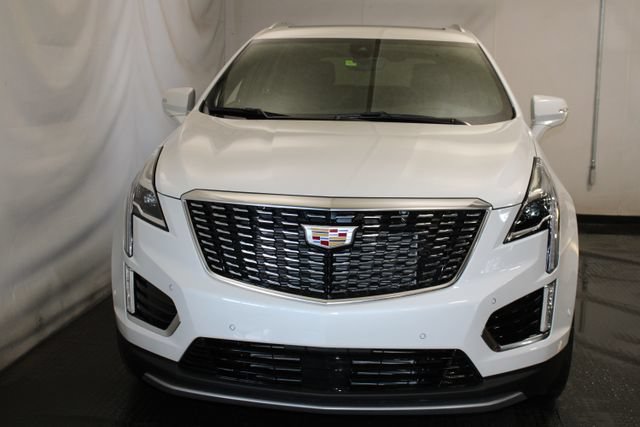 New 2026 Cadillac XT5 Premium Luxury w/ Driver Assist Package AWD/4WD image 3