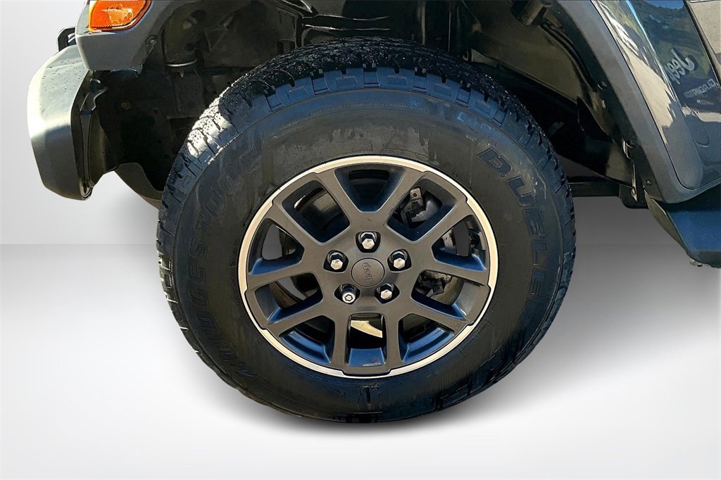 Used 2020 Jeep Gladiator Overland w/ LED Lighting Group image 29