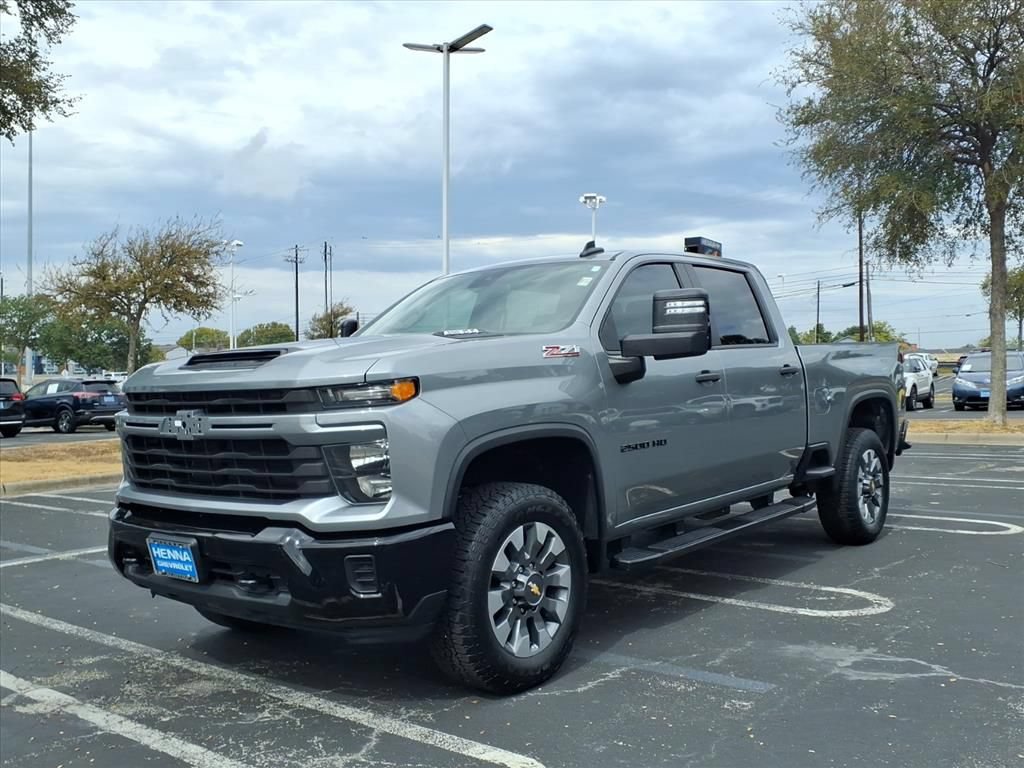 Used 2024 Chevrolet Silverado 2500 Custom w/ Custom Value Package AWD/4WD image 11