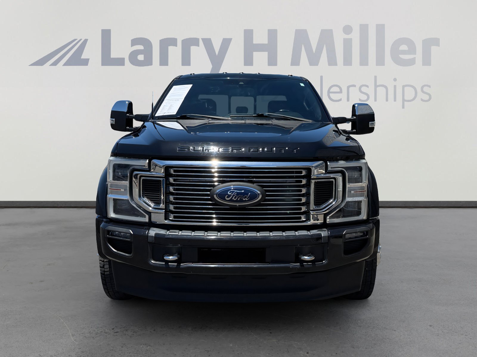 Certified 2022 Ford F450 Platinum AWD/4WD image 8