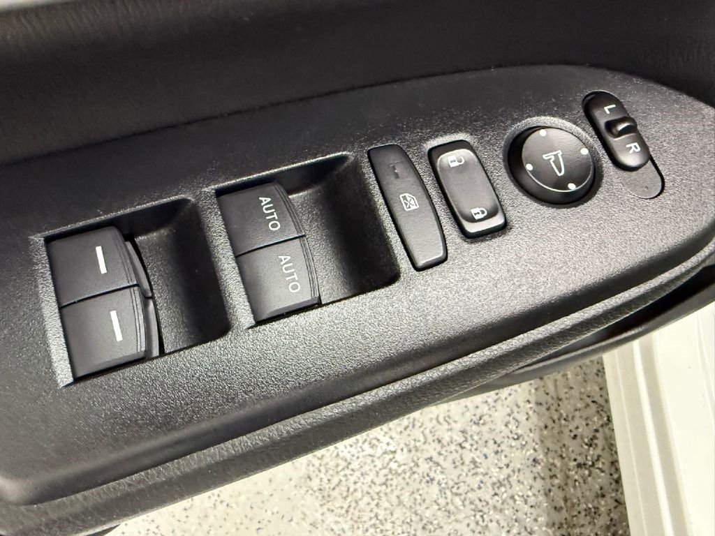 Used 2022 Honda CR-V EX-L image 12