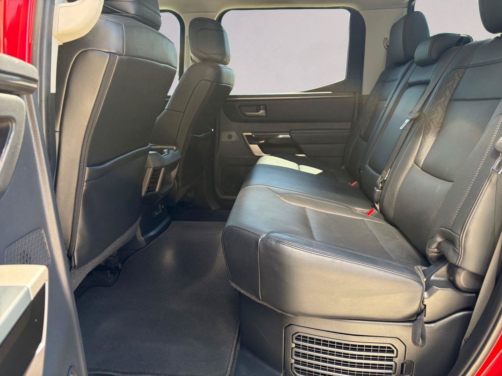 Used 2024 Toyota Tundra Limited AWD/4WD image 13