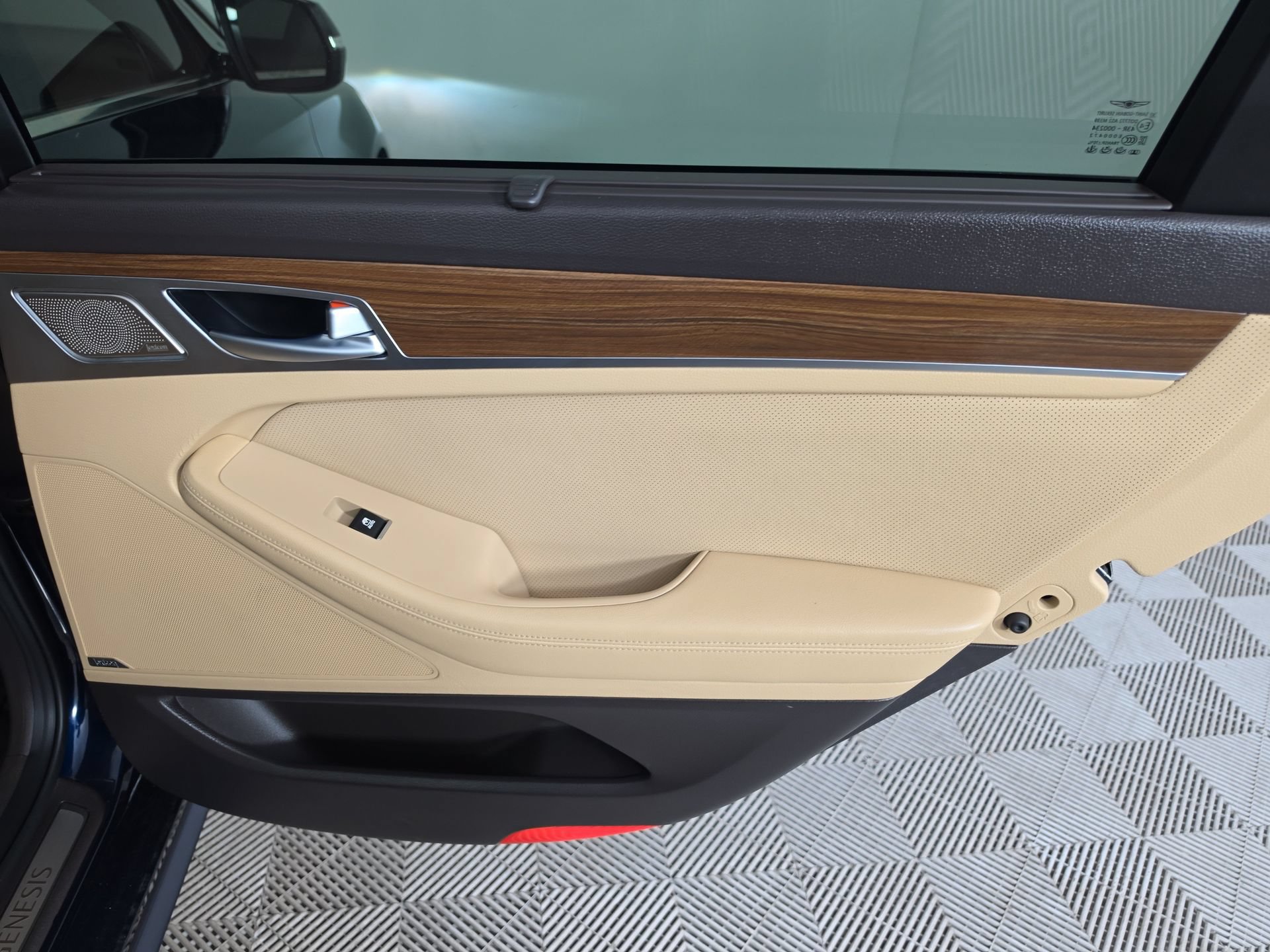 Used 2019 Genesis G80 3.8 image 41