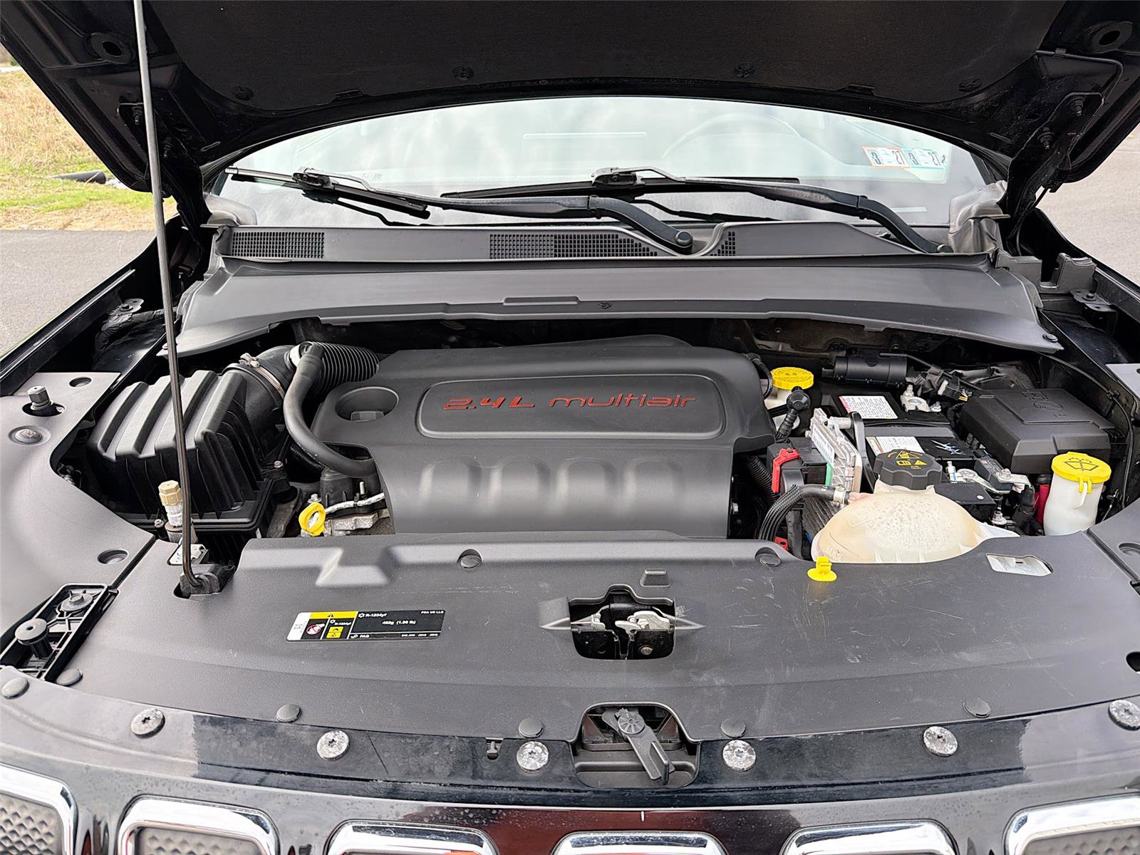 Used 2022 Jeep Compass Limited image 29