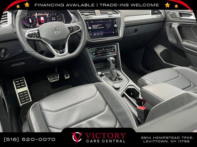 Used 2022 Volkswagen Tiguan SEL R-Line image 26