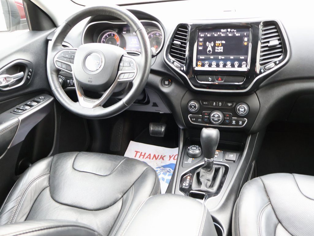 Used 2019 Jeep Cherokee Limited w/ Luxury Group image 17