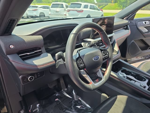 Used 2025 Ford Explorer ST AWD/4WD image 18