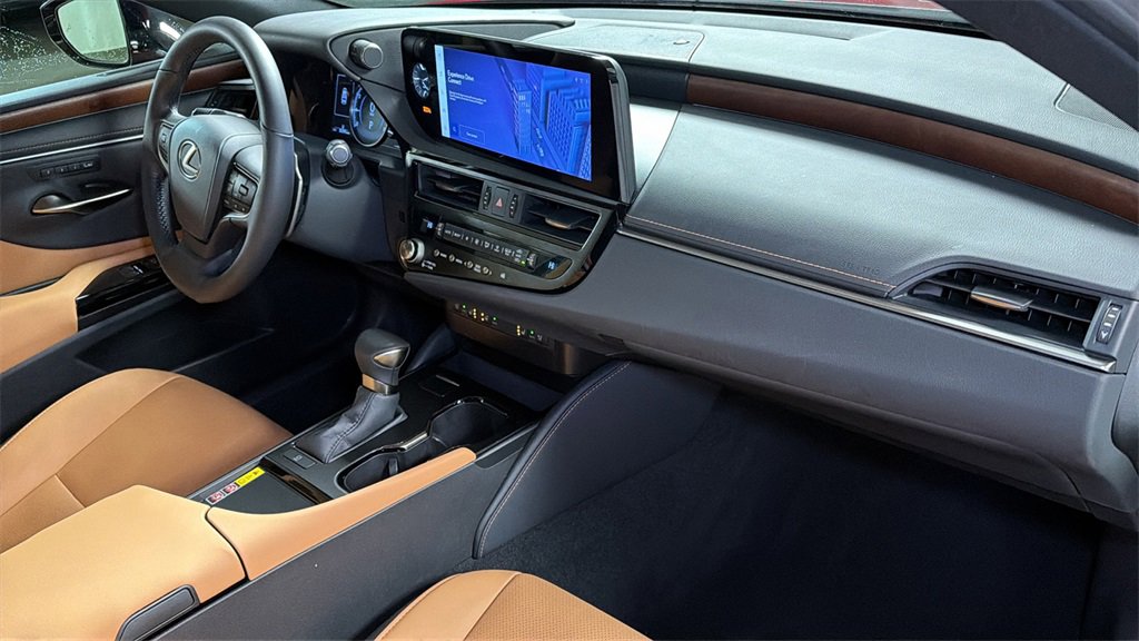 Certified 2024 Lexus ES 350 w/ Premium Package image 11