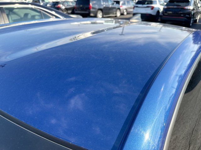 Used 2022 Chevrolet Camaro LT RWD image 7
