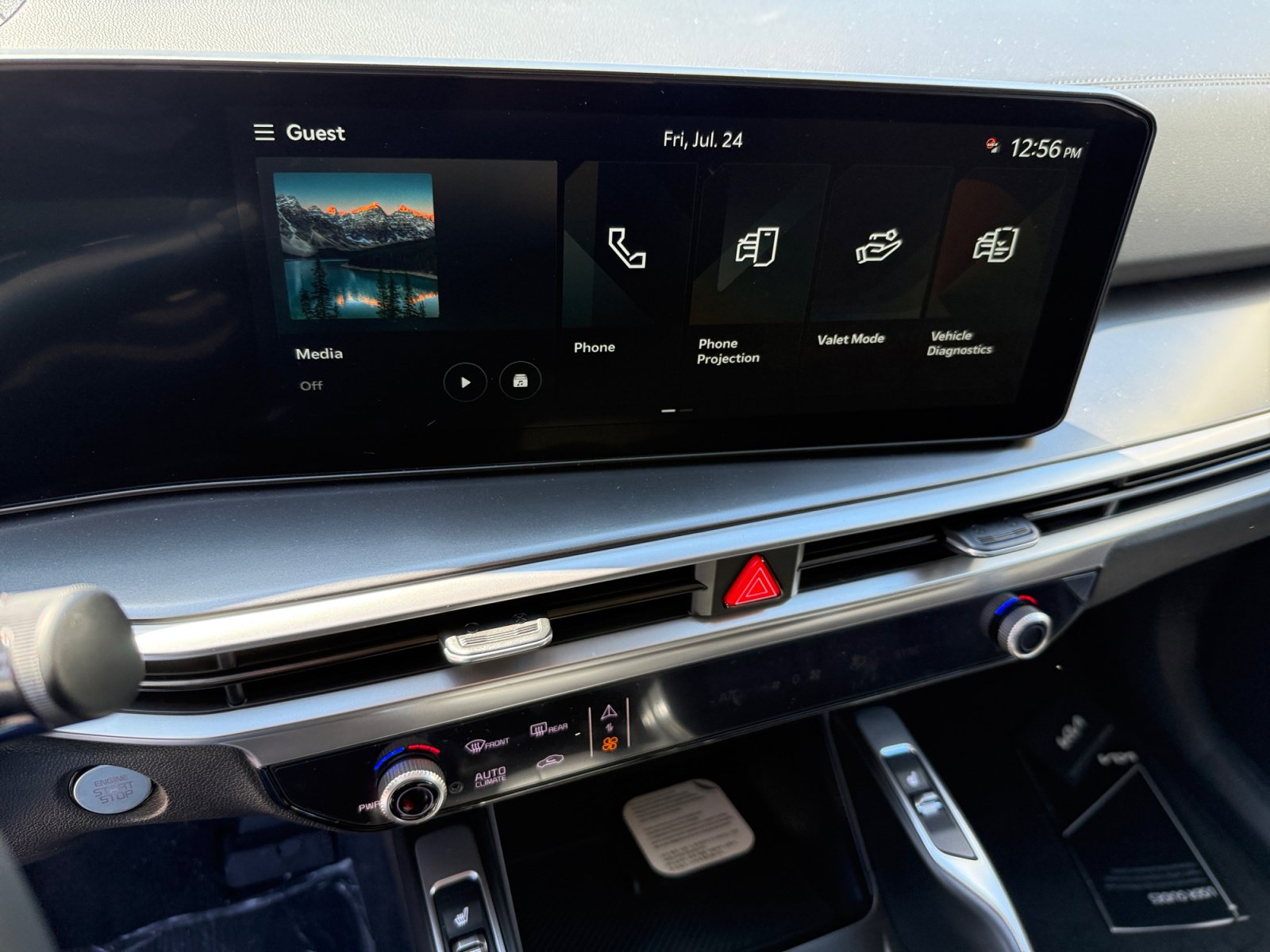 New 2026 Kia Sorento S FWD image 12