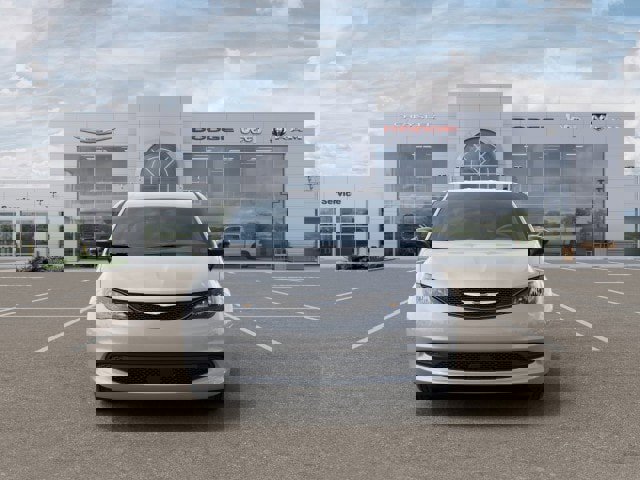 New 2026 Chrysler Voyager LX image 6