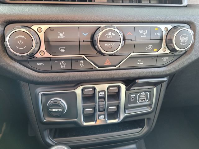 Used 2026 Jeep Gladiator Sport AWD/4WD image 26
