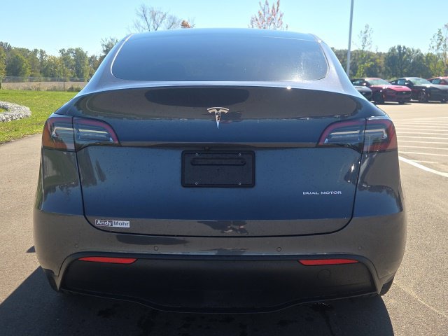 Used 2021 Tesla Model Y Long Range AWD/4WD image 8
