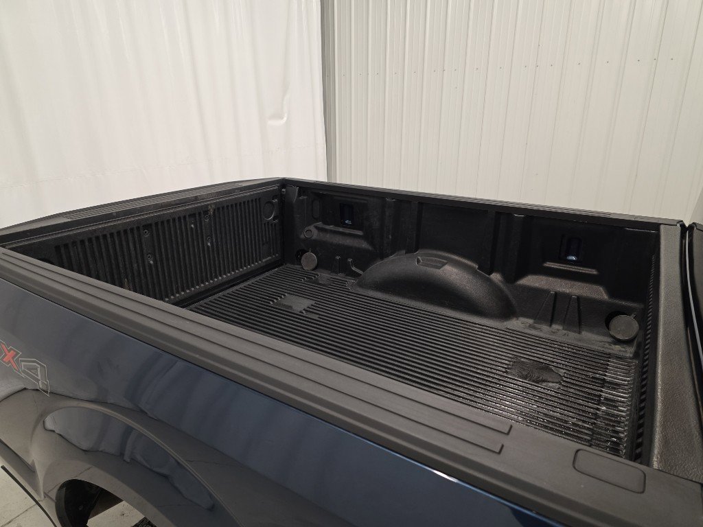 Used 2019 Ford F150 XLT w/ Trailer Tow Package image 9