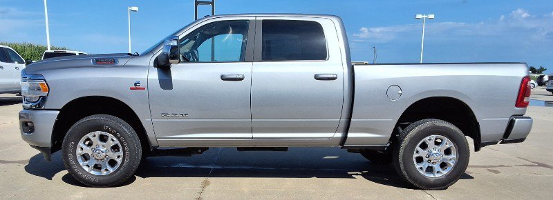 Used 2024 RAM 2500 Laramie w/ Safety Group AWD/4WD image 7