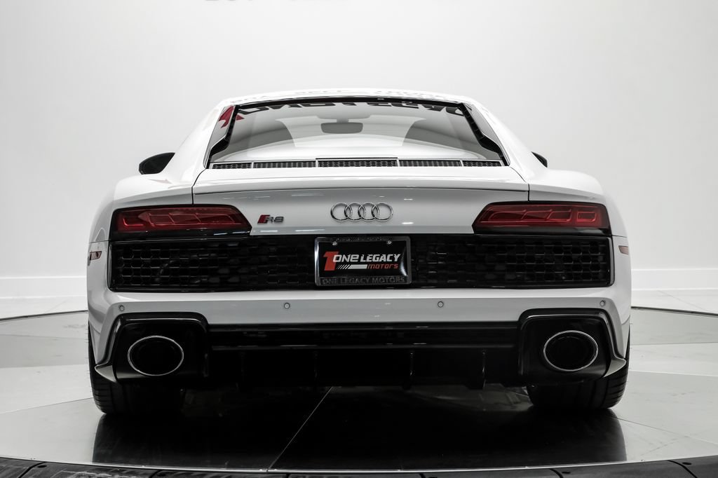 Used 2021 Audi R8 V10 RWD image 12