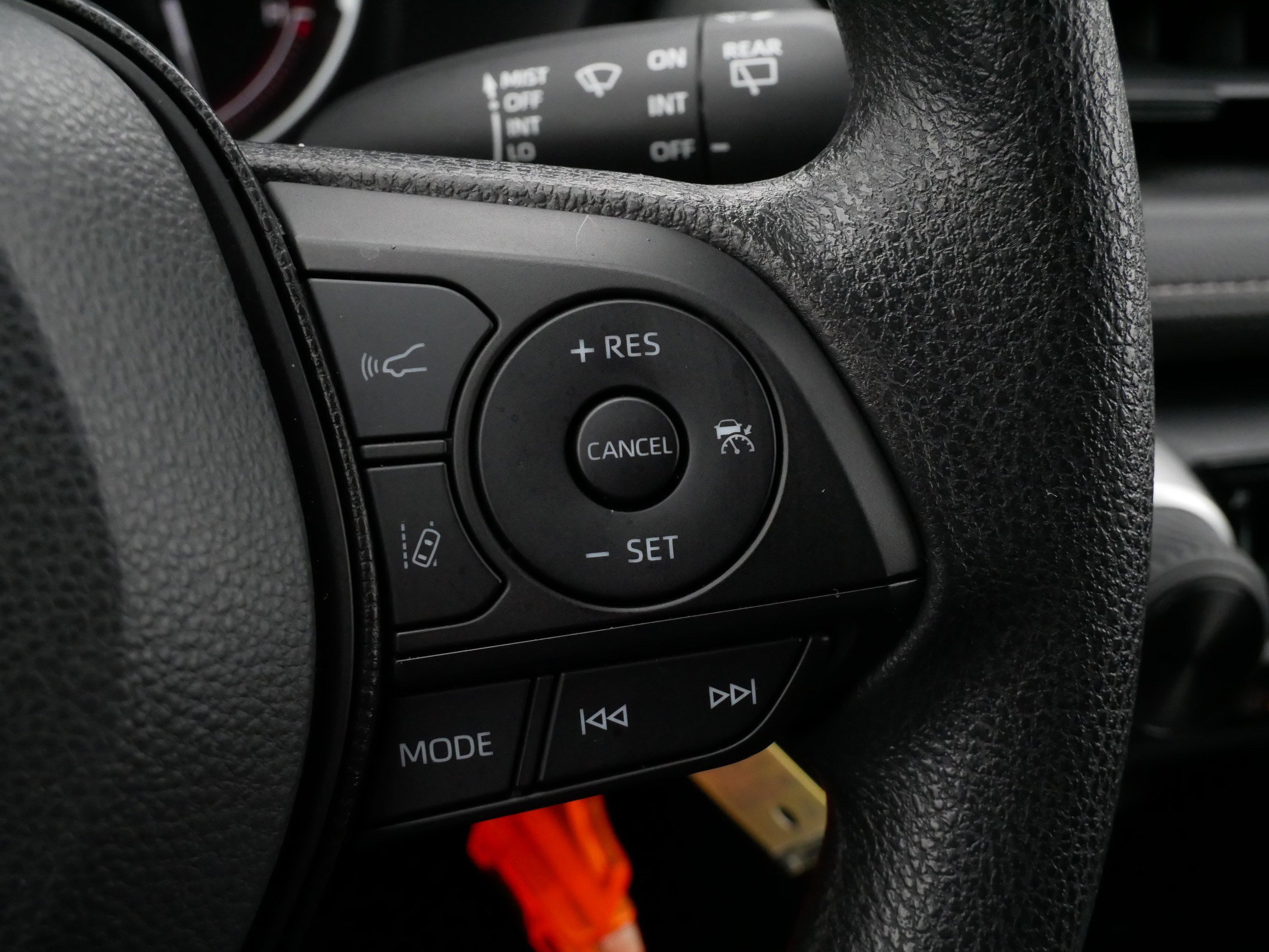 Used 2025 Toyota RAV4 LE image 25