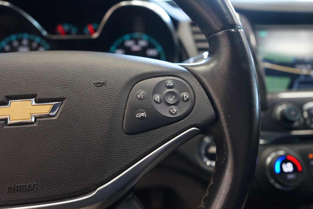Used 2015 Chevrolet Impala LT FWD image 30