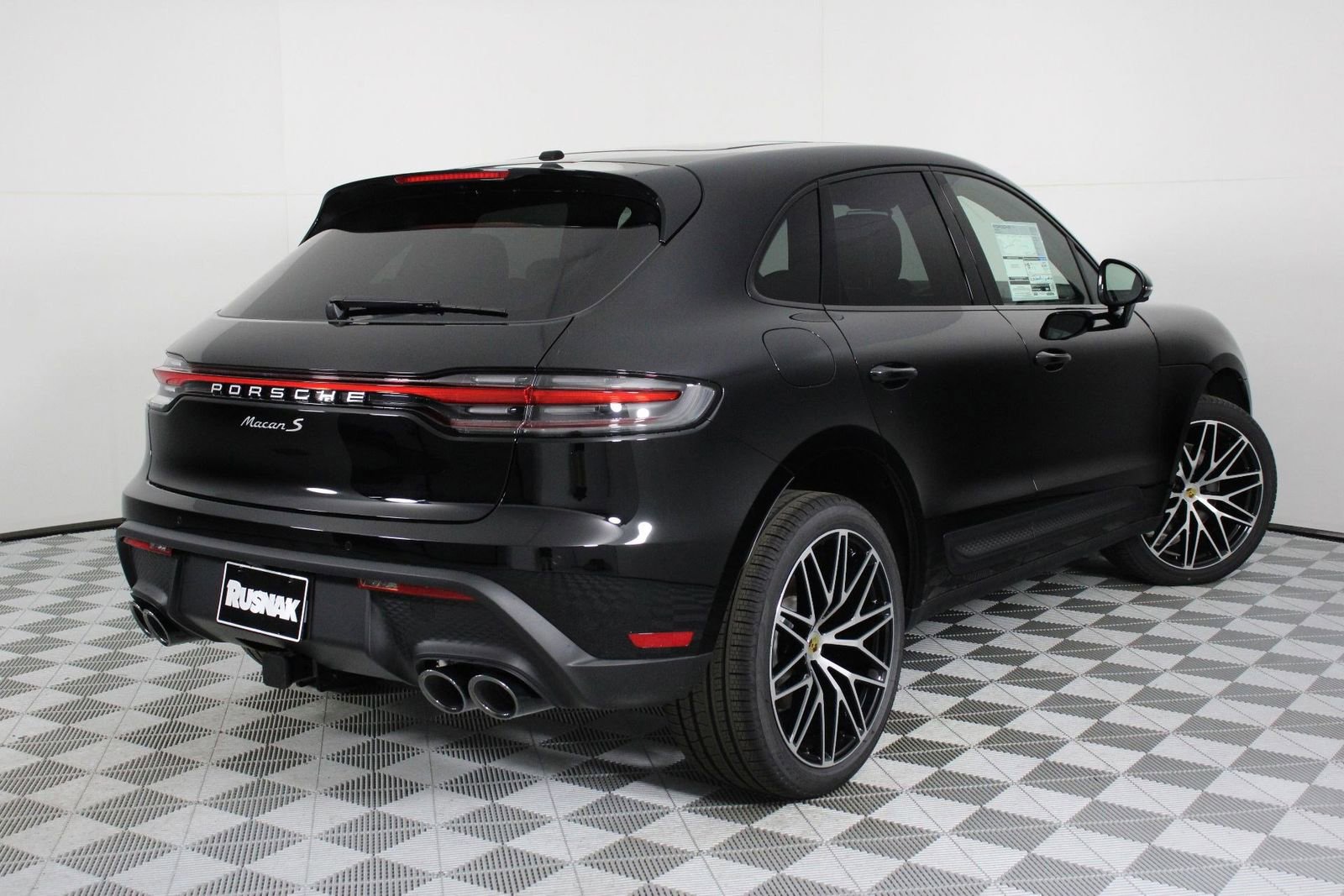 New 2026 Porsche Macan S AWD/4WD image 7