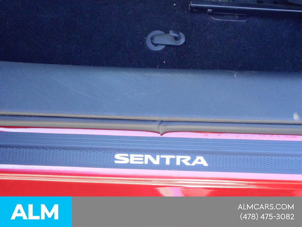 Used 2024 Nissan Sentra SV FWD image 39