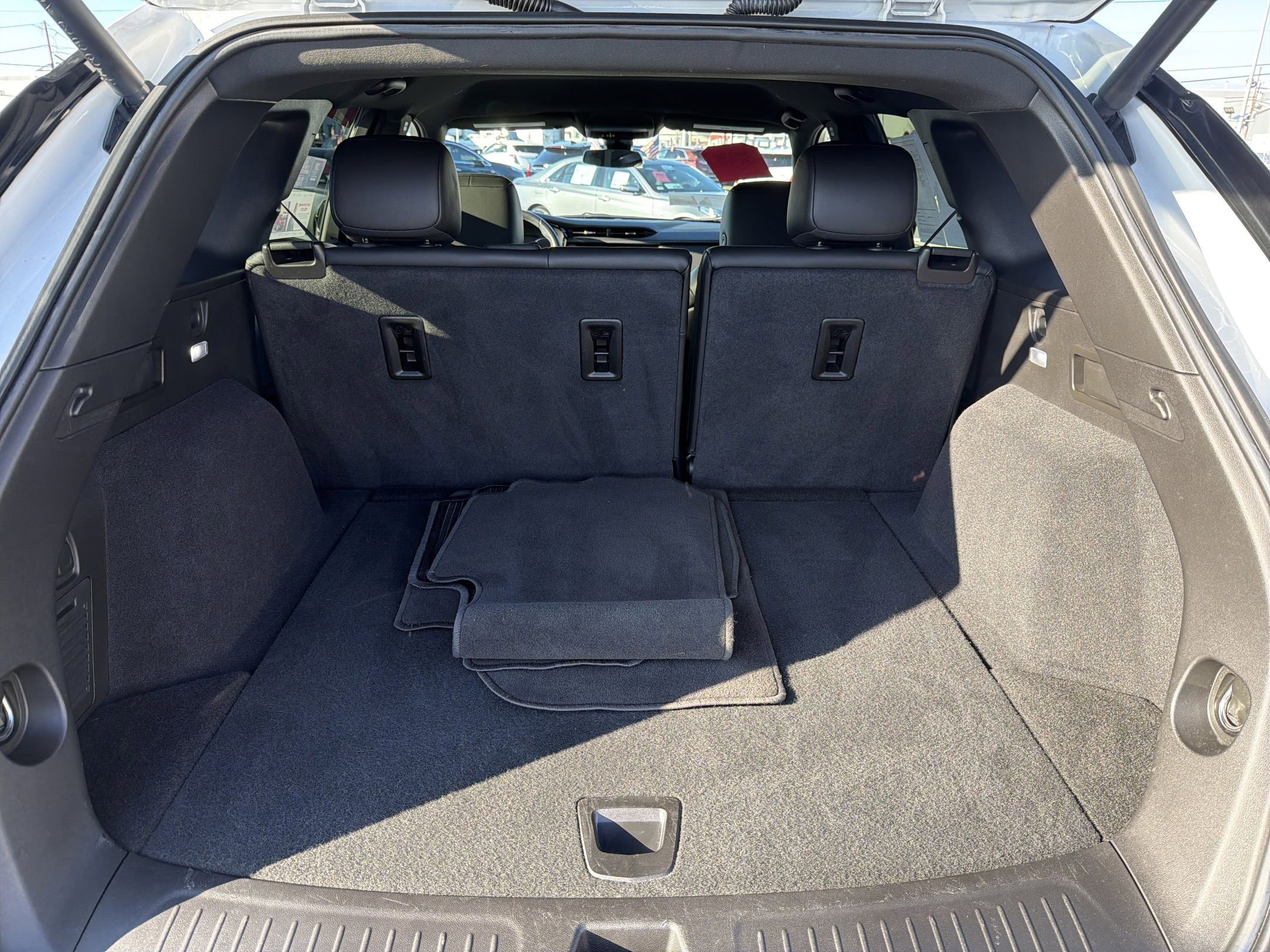 Certified 2022 Cadillac XT5 Luxury image 25