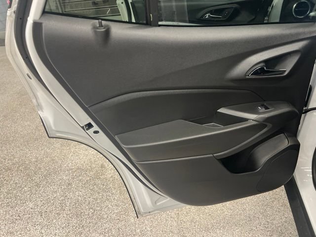 New 2026 Chevrolet Trax LT w/ Driver Confidence Package FWD image 27