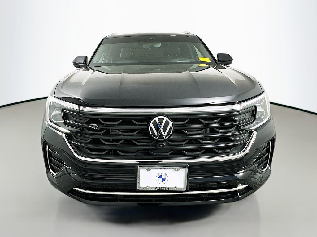 Used 2025 Volkswagen Atlas Cross Sport SEL Premium R-Line image 3