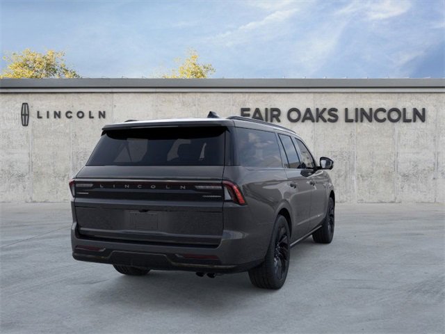 New 2025 Lincoln Navigator L Reserve w/ Jet Appearance Package image 8