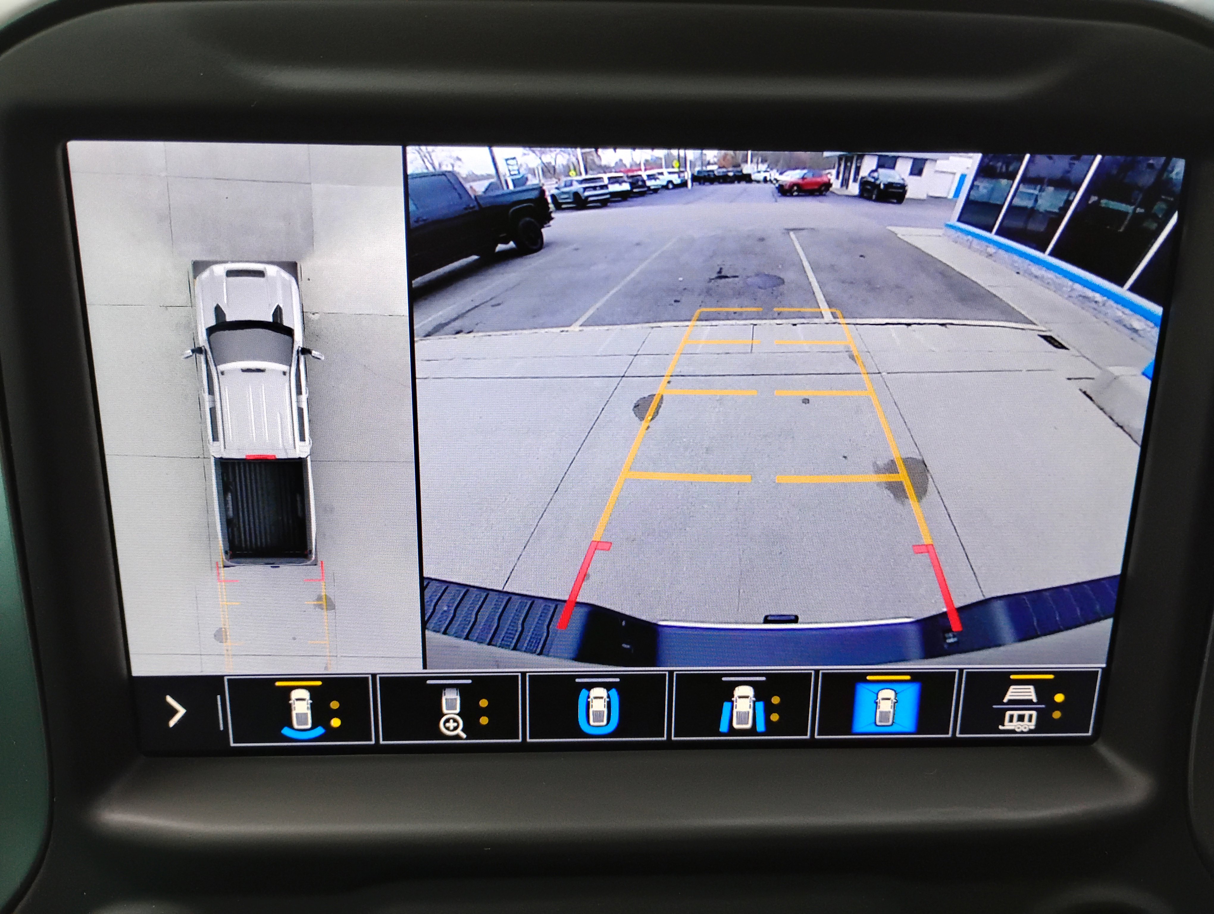 Used 2021 Chevrolet Silverado 3500 LTZ w/ LTZ Plus Package image 6