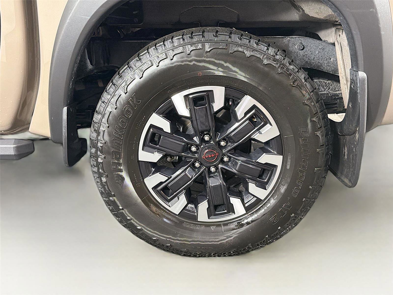 Used 2024 Nissan Frontier PRO-4X w/ Off-Road Protection Package AWD/4WD image 29