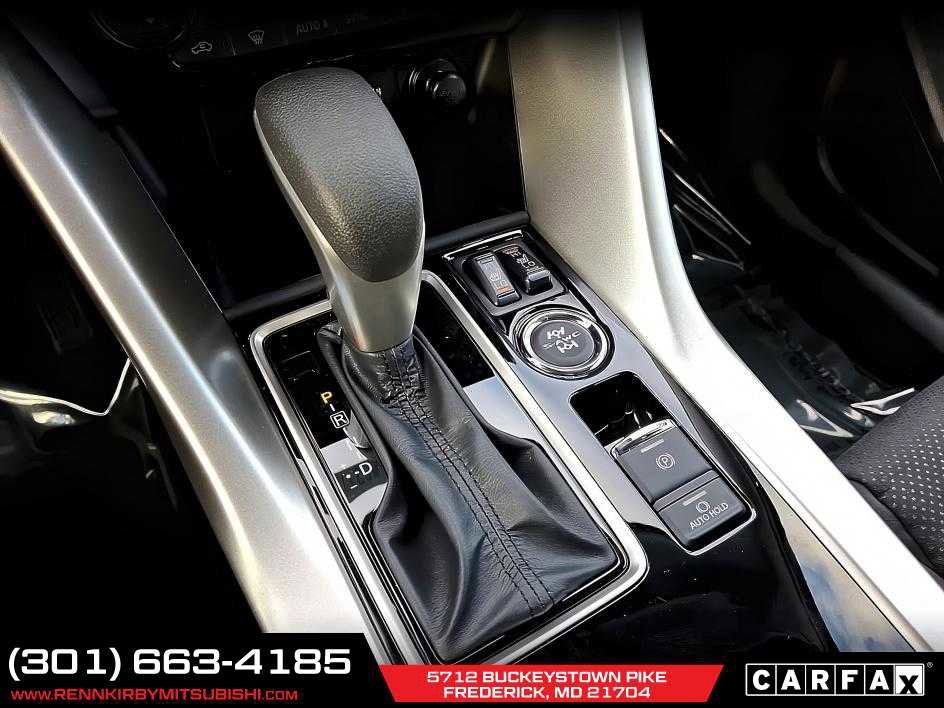 New 2025 Mitsubishi Eclipse Cross SE image 10