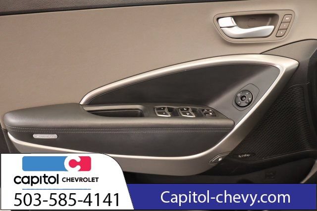 Used 2016 Hyundai Santa Fe Limited w/ Option Group 04 AWD/4WD image 11