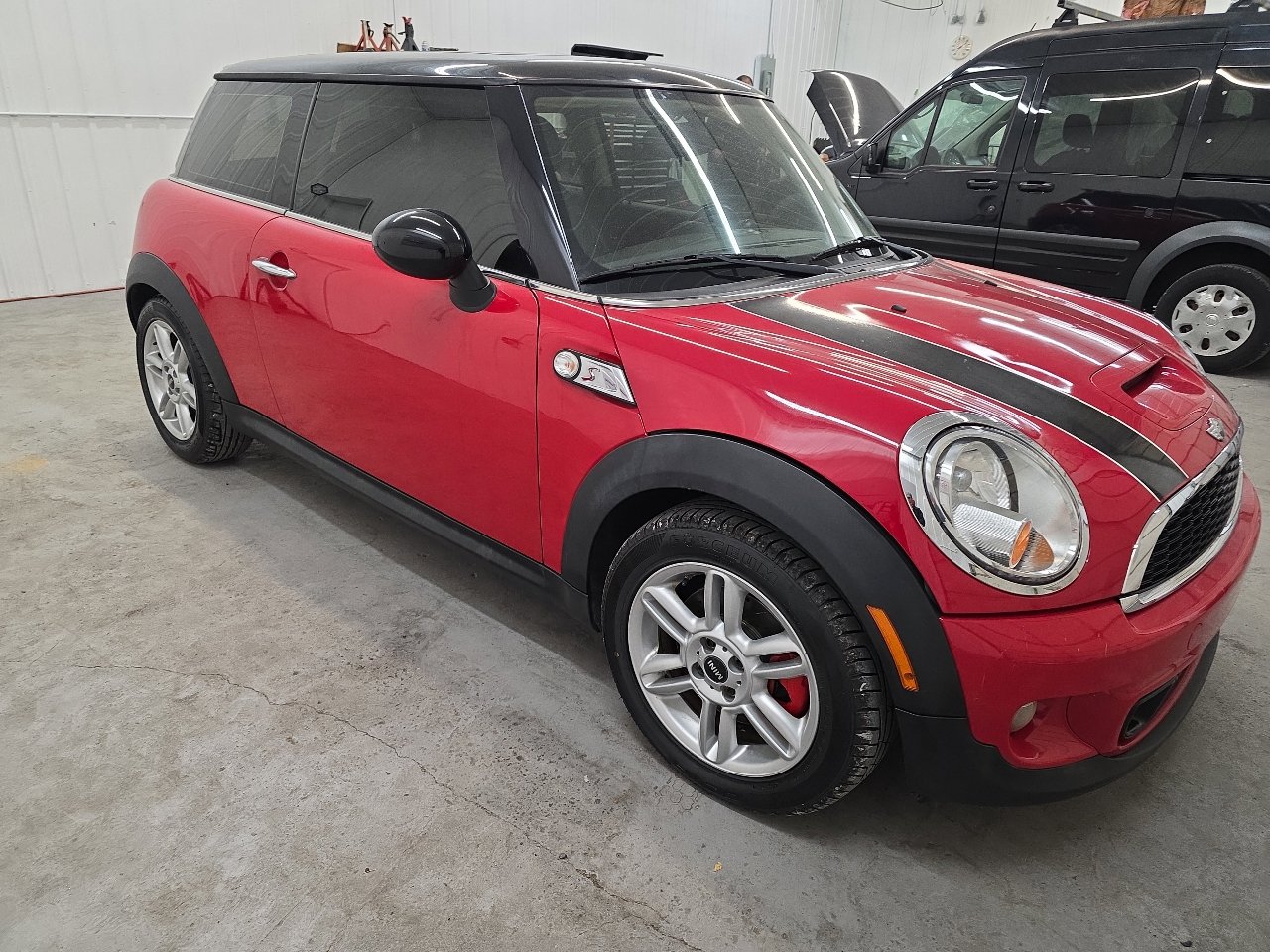 Used 2011 MINI Cooper S image 16