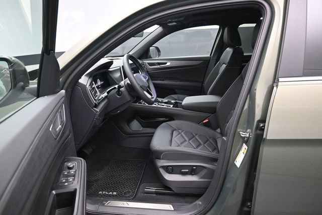 New 2026 Volkswagen Atlas Cross Sport SE AWD/4WD image 9