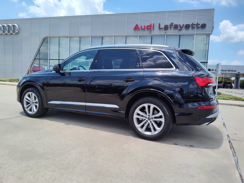 Used 2025 Audi Q7 3.0T Premium Plus AWD/4WD image 5