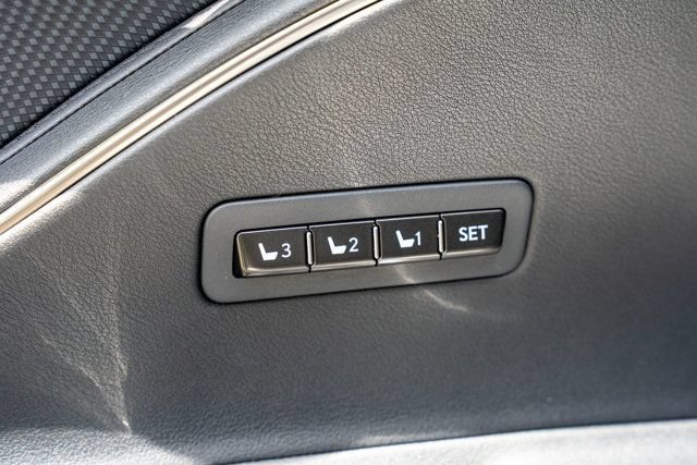 Used 2021 Lexus LC 500 Convertible w/ Touring Package RWD image 40