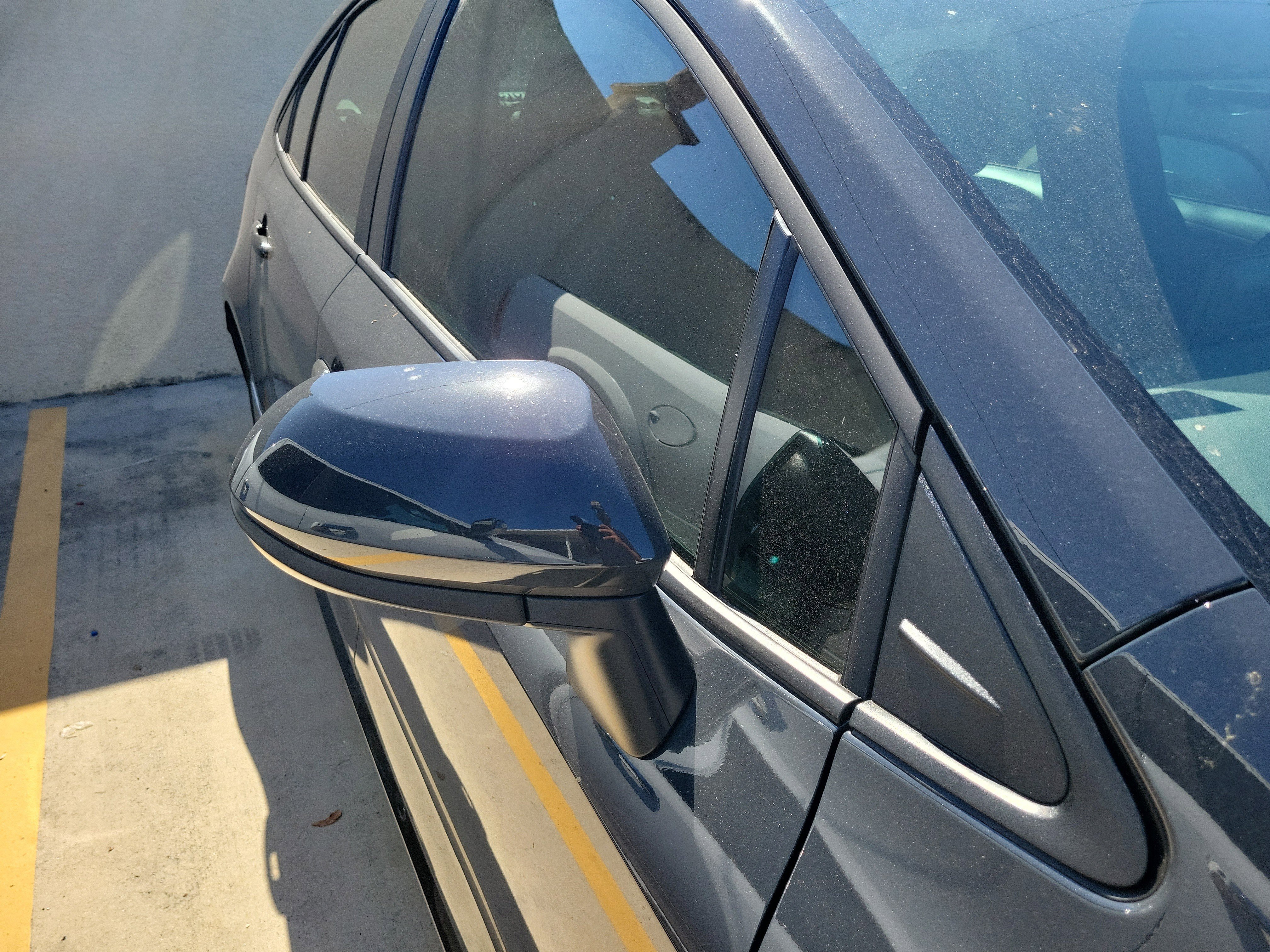 Used 2013 Volkswagen CC Lux image 9