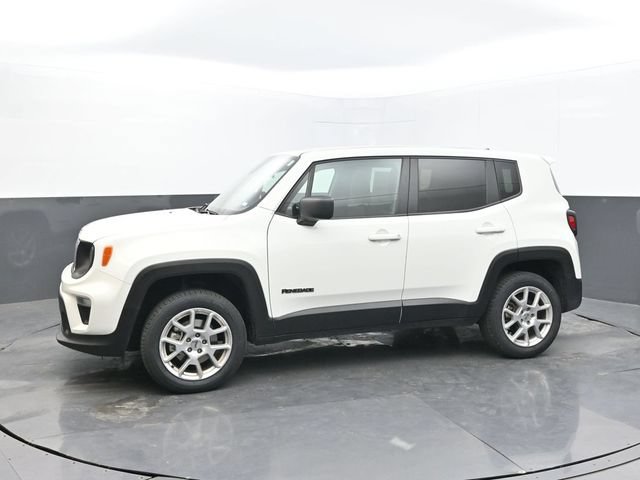 Used 2023 Jeep Renegade Latitude AWD/4WD image 2