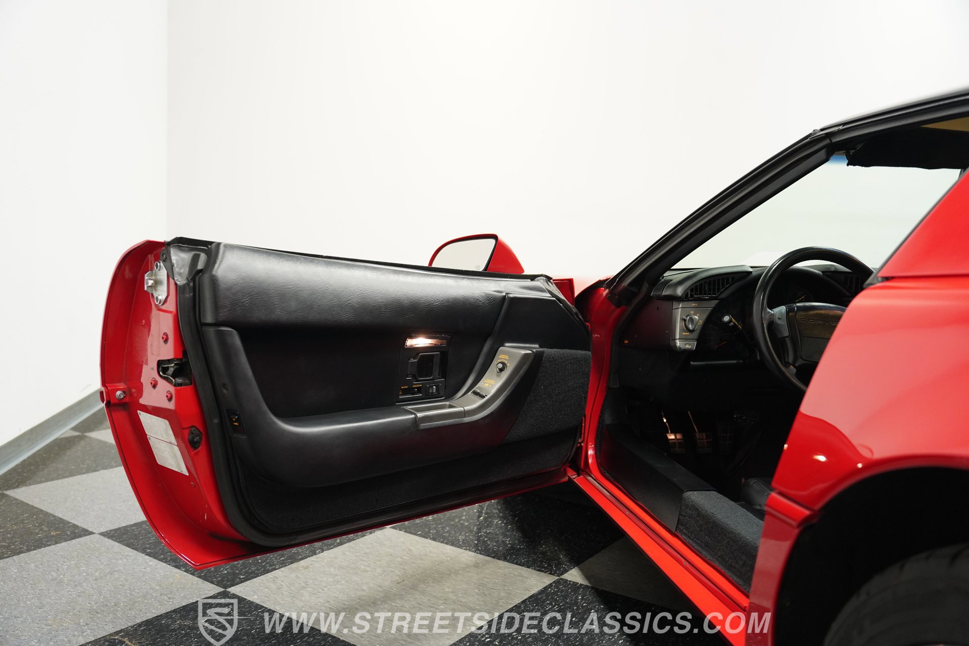 Used 1991 Chevrolet Corvette ZR-1 image 36