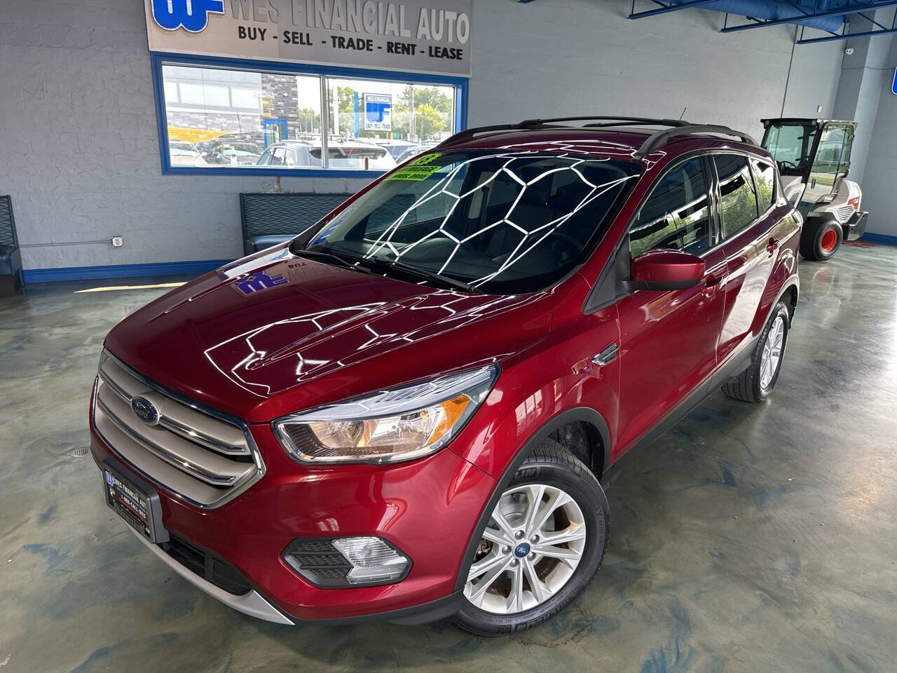 Used 2018 Ford Escape SE AWD/4WD image 2