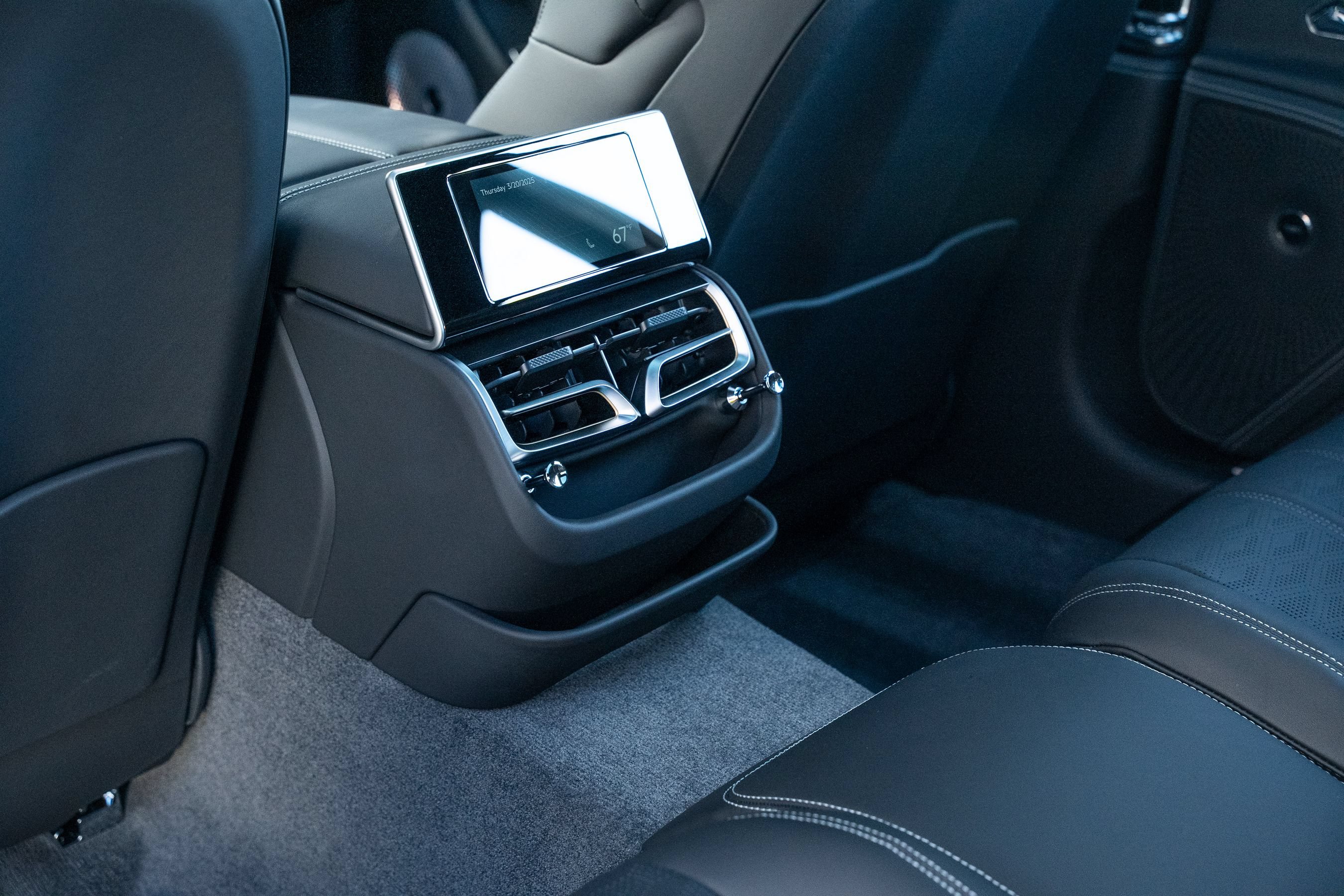 Certified 2025 Bentley Flying Spur Plug-In Hybrid AWD/4WD image 45