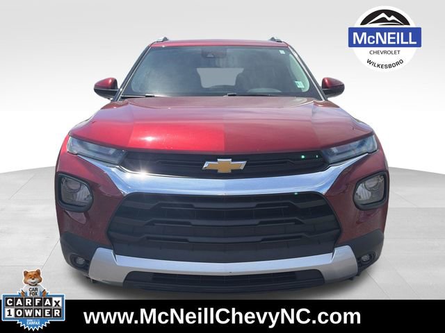 Used 2022 Chevrolet TrailBlazer LT w/ Driver Confidence Package FWD image 2