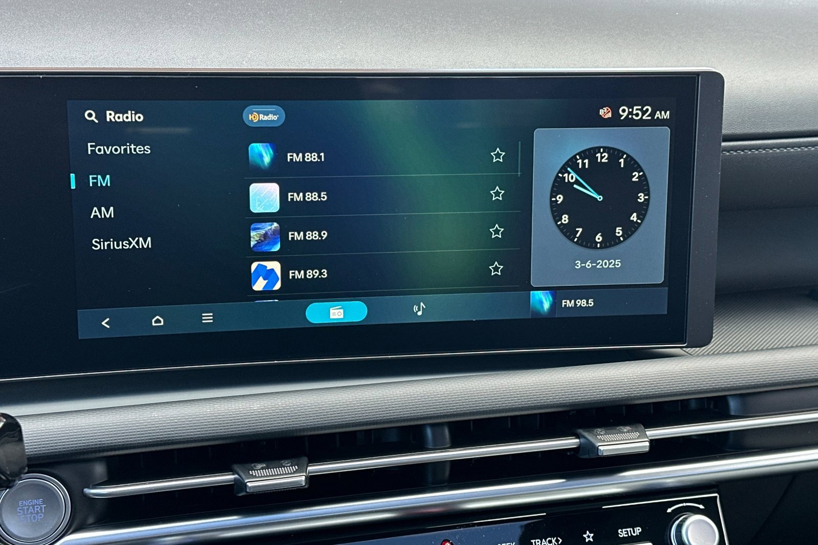 Certified 2025 Hyundai Santa Cruz SEL image 19