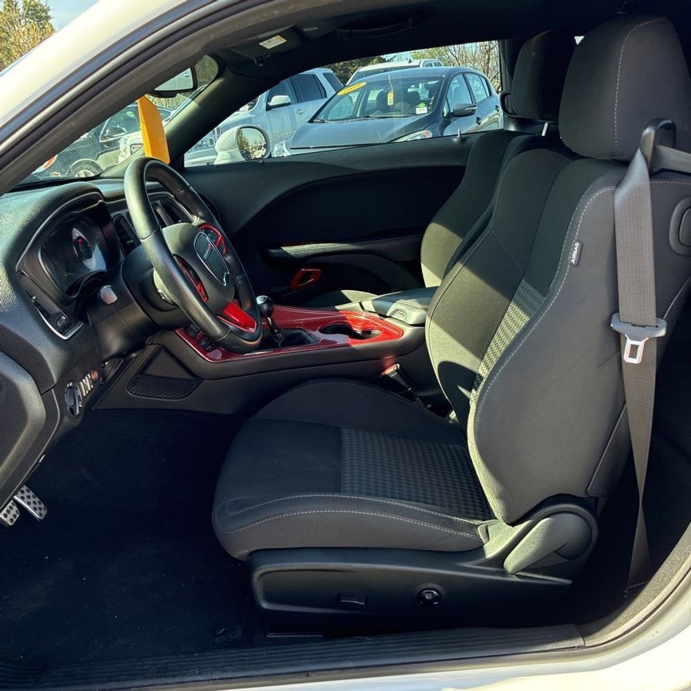 Used 2019 Dodge Challenger R/T w/ T/A Package RWD image 7
