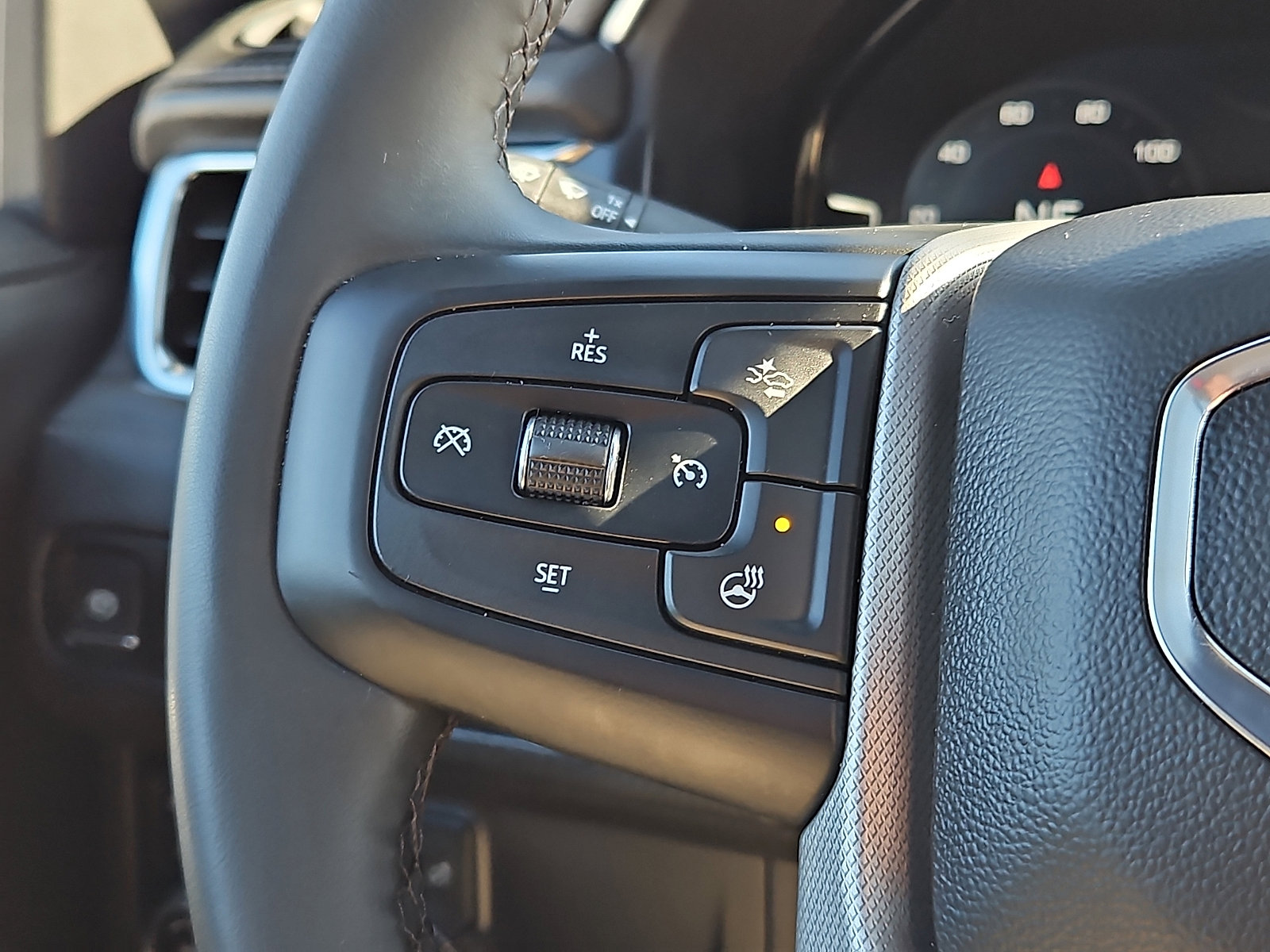 Certified 2023 GMC Yukon XL Denali image 22